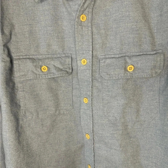 Abercrombie & Fitch Button Down - Picture 4 of 4